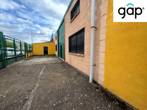 Nave industrial en calle Polígono Cuberg