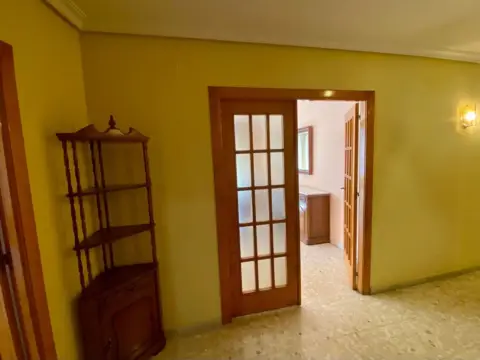 Piso en calle de la Fontecha