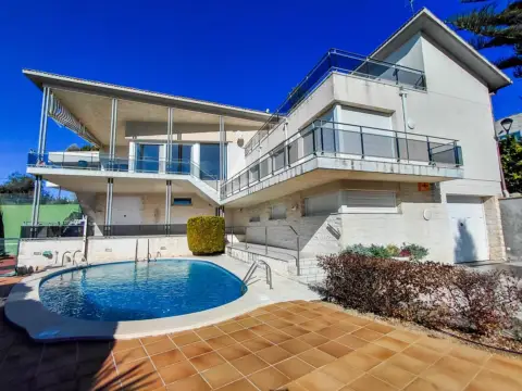 Chalet en Valldemar - Montmar