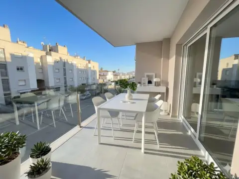 Piso en 2ª Línea de Mar
