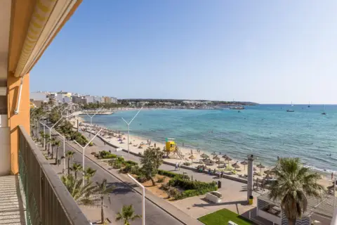 Piso en Carrer de Cartago, 28