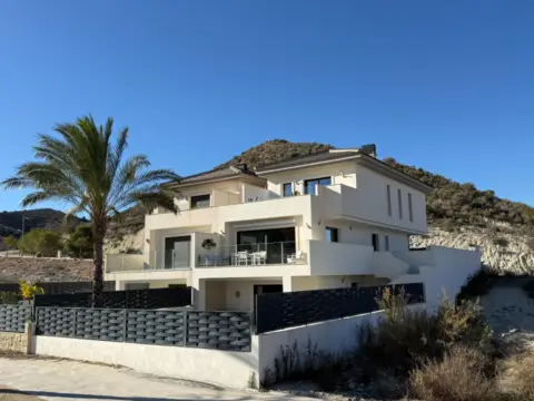 Chalet en Ctra Aspe
