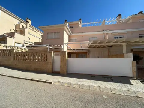 Casa adosada en Racó