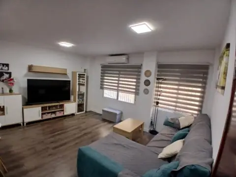 Piso en Pueblo