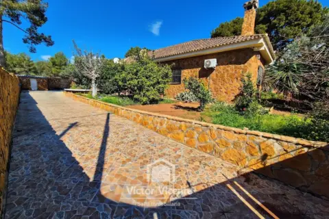 Casa unifamiliar en Olocau