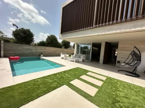 Chalet en Carrer de Luis Sales Boli