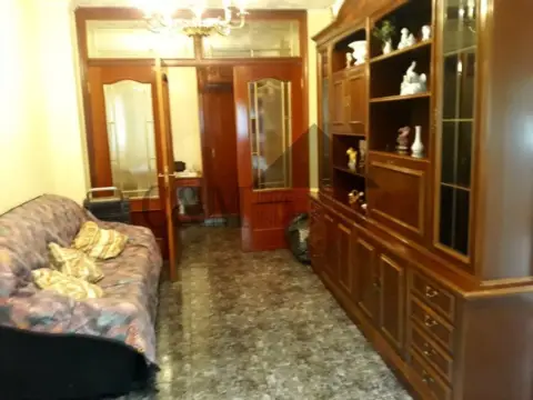 Piso en Plaça Centenari, 30