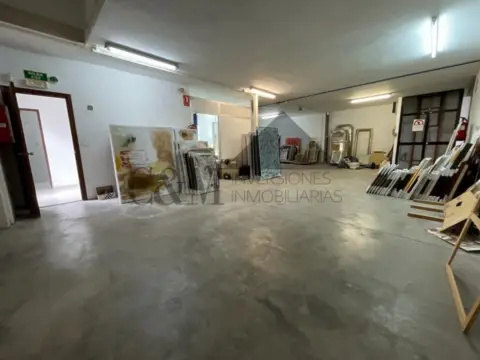 Local comercial en calle No Data