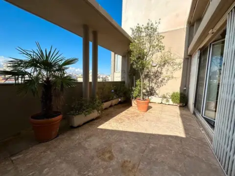 Ático en Gran VIA de les Germanies