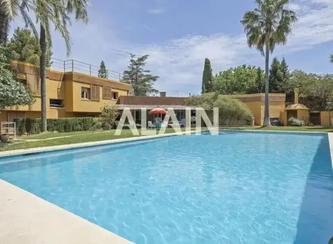 Chalet en Urbanizacion Tancat de L Altet