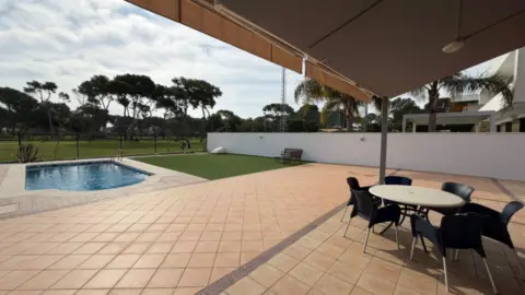 Casa adosada en Avenida de los Pinos