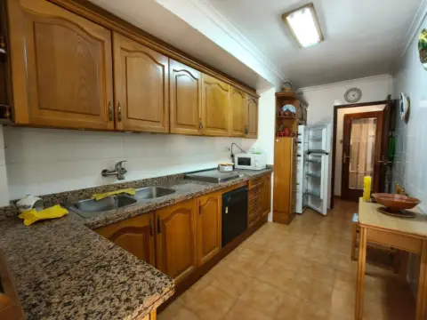 Piso en Barri Zona Nord