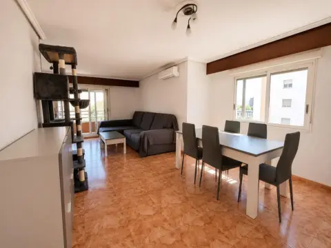 Piso en Mont-Olivet