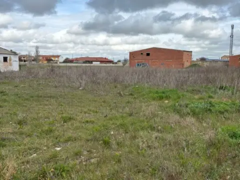 Terreno en calle de Juan Bautista Guerra