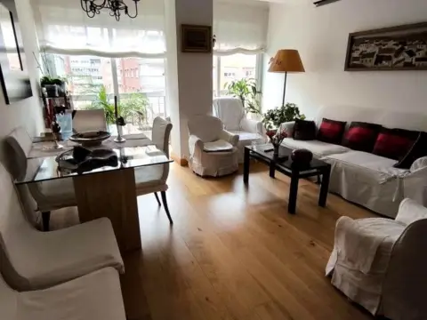 Apartamento en Bernabéu-Hispanoamérica
