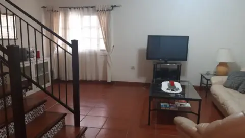 Casa adosada en Los Olivos