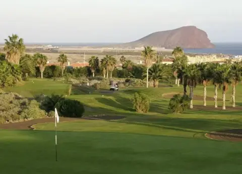Piso en Amarilla Golf