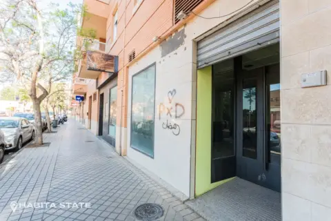 Local comercial en calle de Santa Bárbara, 13