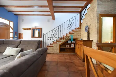 Chalet en calle Carrer Compositora Matilde Salvador