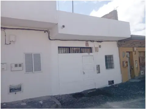 Finca rústica en calle del Morro