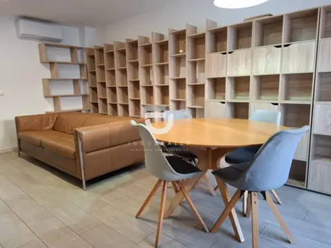 Casa adosada en calle Francesc Ferrer Pastor