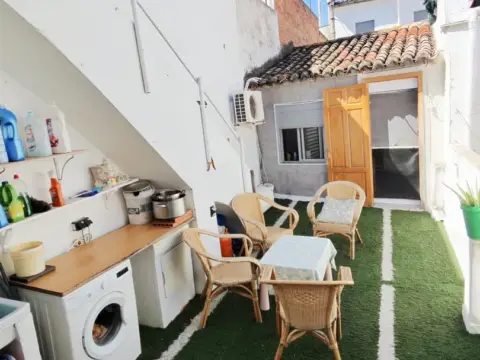 Piso en Carrer Marqués del Turia, 3