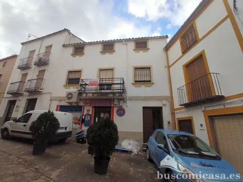 Piso en calle del Escultor Higueras