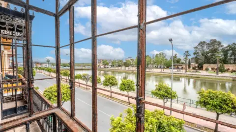 Casa en Avenida de Andalucía