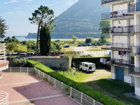 Piso en calle Barrio Oriñon