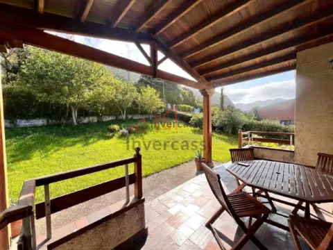 Chalet en calle Islares