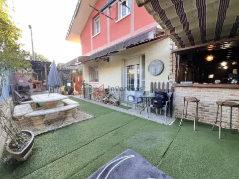 Chalet en Barrio El Puente