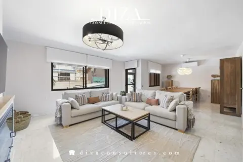 Chalet en calle del Moscatelar