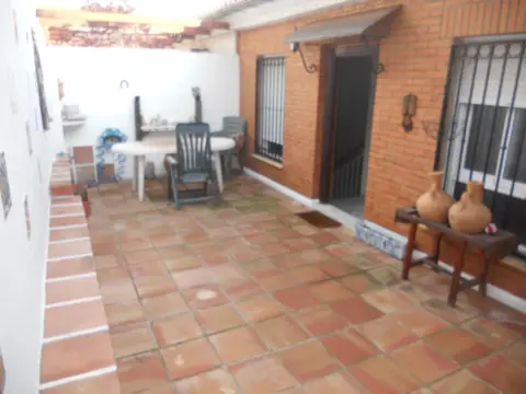 Casa pareada en Ctra Sierra - Acceso Nuevo Alhambra
