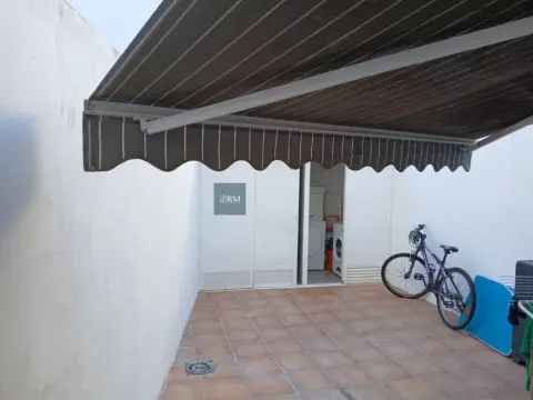 Piso en V Centenario-Piletas-Capuchinos