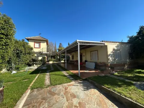 Chalet en Urb de Casquero