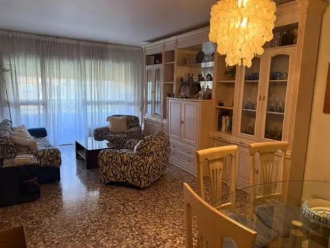 Piso en Paseo Alfonso Xiii