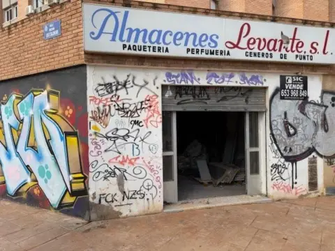 Local comercial en Alameda San Antón