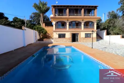 Chalet en Alhaurín de La Torre