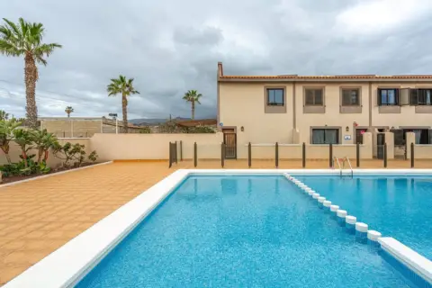 Chalet en Avenida Juan Carlos I