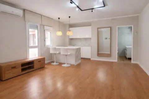 Estudio en Carrer de Francesc Layret