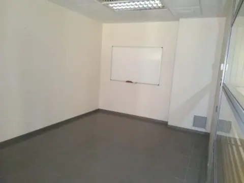 Local comercial en Altozano