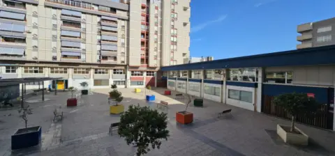 Oficina en Plaza Crevillente-Juzgados