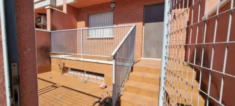 Casa adosada en El Esparragal