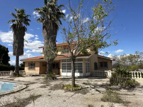 Chalet en Urbanizacion Tancat de L Altet