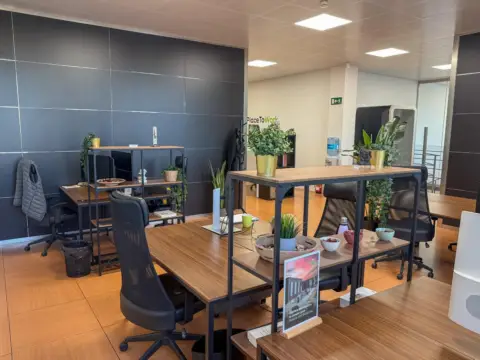 Oficina en Son Sardina