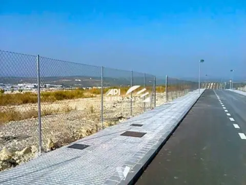 Terreno en calle El Cahiz Vial-H