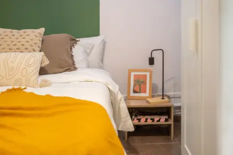 Habitación en Carrer Ample, 24