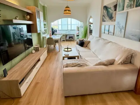 Piso en calle Juan Saraza Ortiz, 9