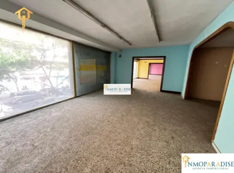 Local comercial en Avenida del Padre Esplá