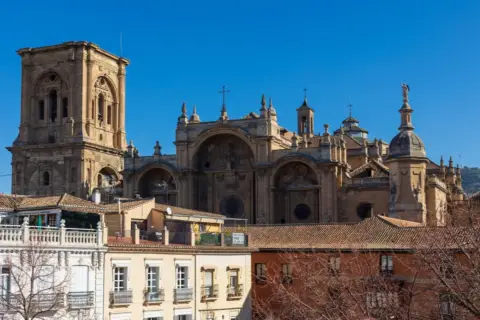 Edificio en Plaza de Bib-Rambla, 7